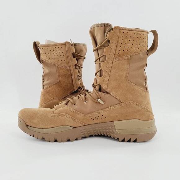 Nike SFB Field 8" Leather Tactical Boots - Picture 4 of 12